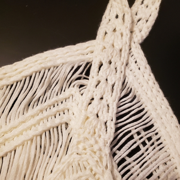 Knitted coverup - Picture 3 of 3